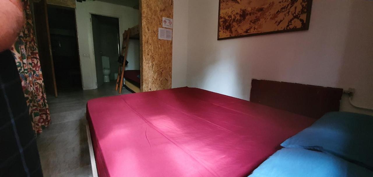 Albergue "El Aguila" Candanchú エクステリア 写真
