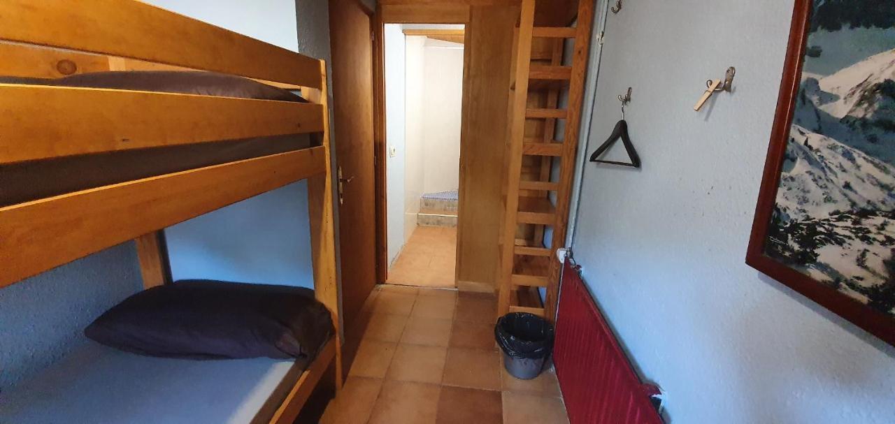 Albergue "El Aguila" Candanchú エクステリア 写真