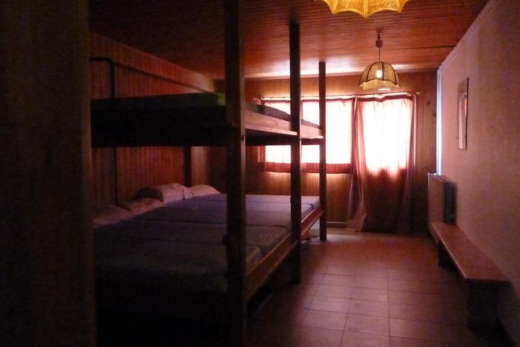 Albergue "El Aguila" Candanchú 部屋 写真