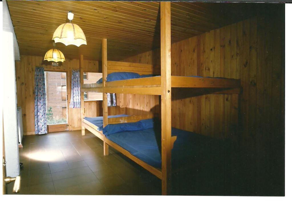 Albergue "El Aguila" Candanchú 部屋 写真